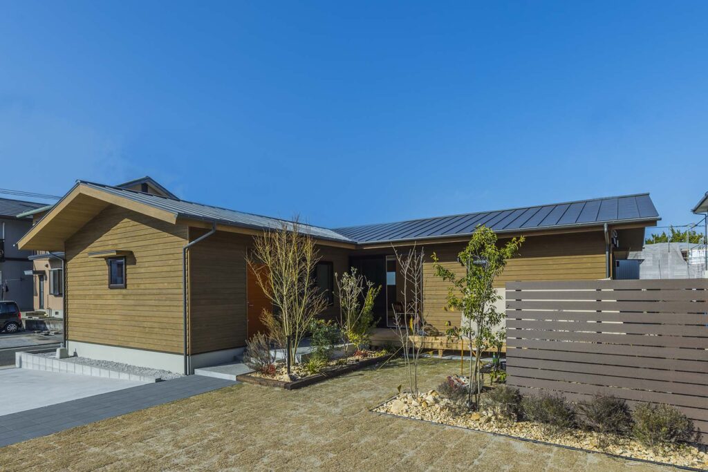 中津市のL字型の平屋住宅